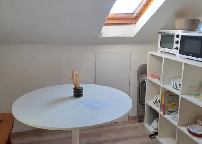 Attic In Mourillon Toulon